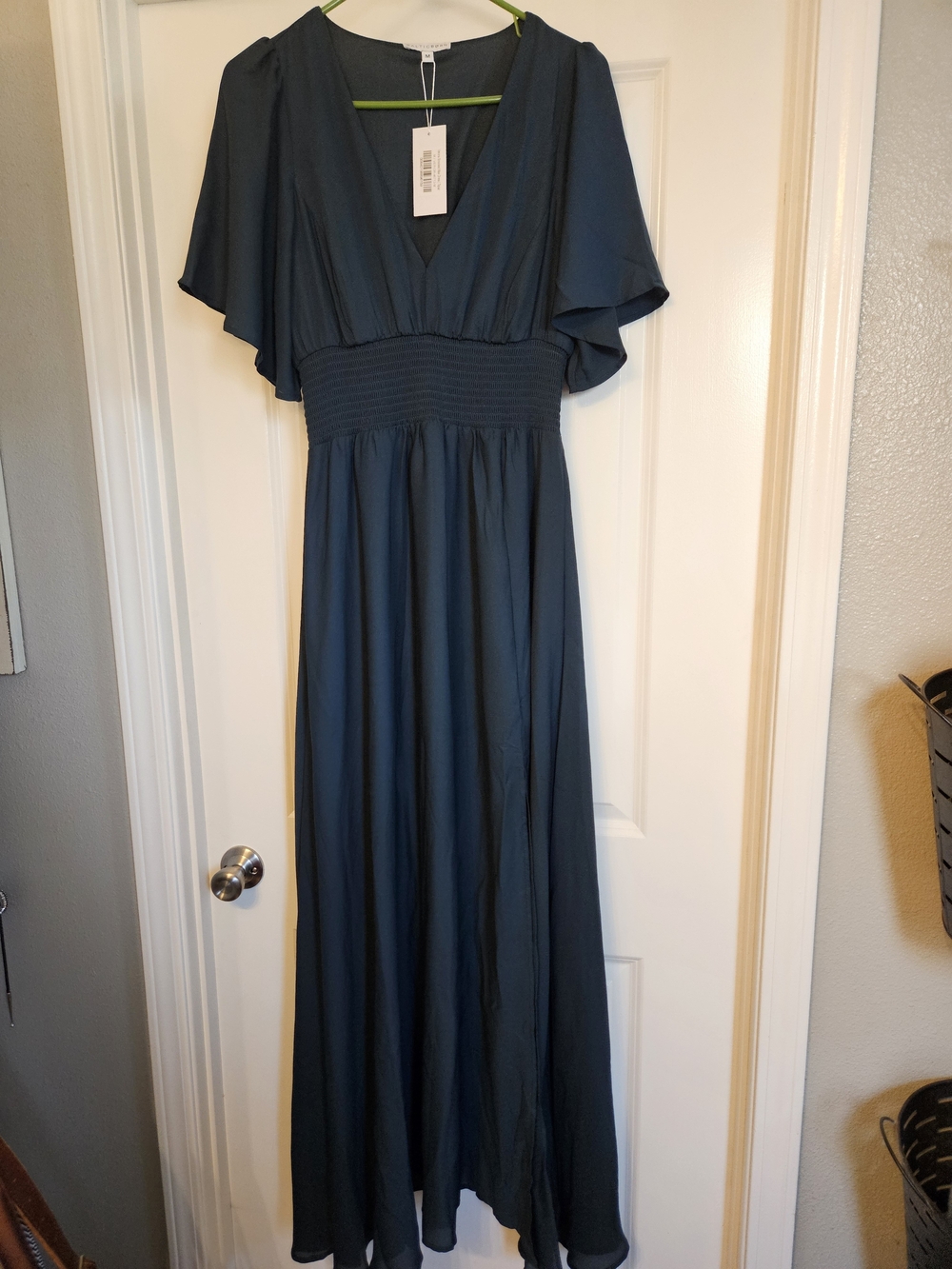 Nwt Verona Smocked Maxi Dress